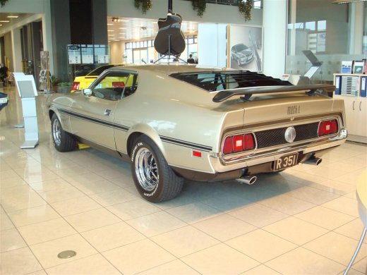 18.04.229_007__large_