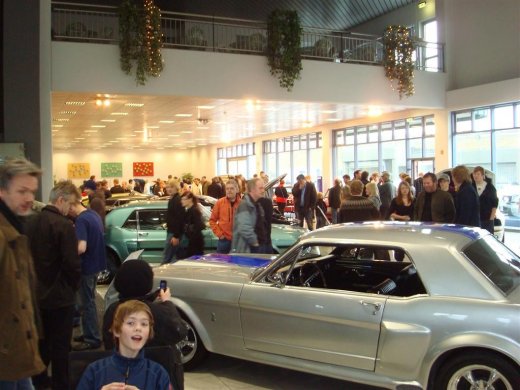 18.04.229_076__large_