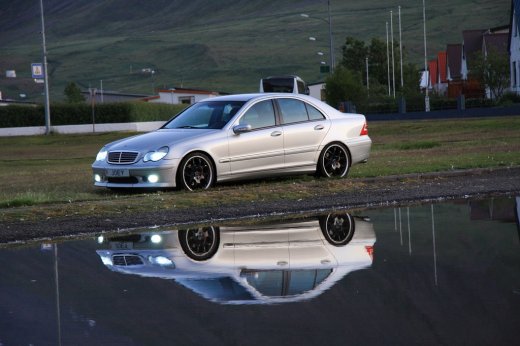 3701917751_d99ba53763_b