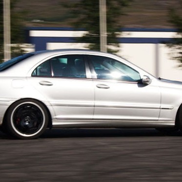 crop-3881975795_4d394bc1ba_o