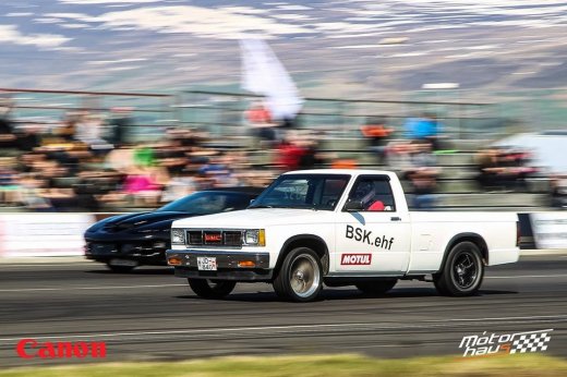 13241379_1615630335418731_6113763762618599174_n