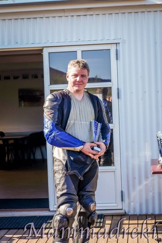 13308490_1055345907884310_8473068775084973948_o