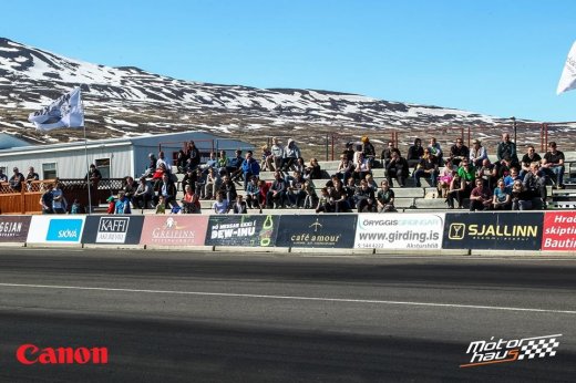 13327367_1615630408752057_701424767316319712_n