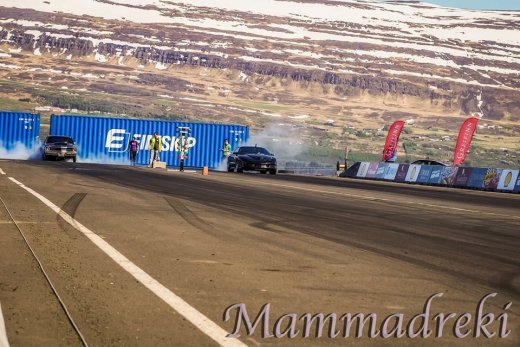 13327571_1055345327884368_1713560640417151767_n