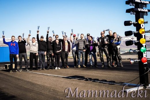 13335681_1055346061217628_1530046855017466280_n