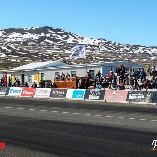 crop-13325658_1615630442085387_3638529339120930660_n