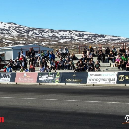 crop-13327367_1615630408752057_701424767316319712_n