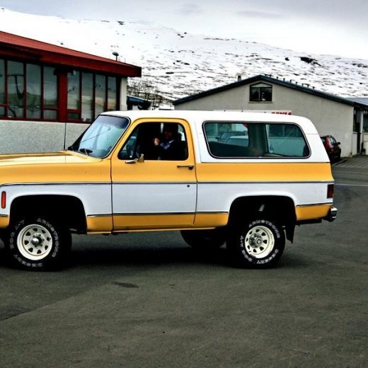 crop-mark7359_edited-1