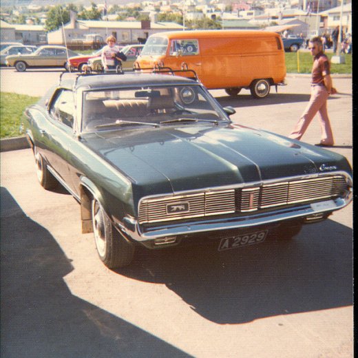 crop-5551817626_266e1680af_z