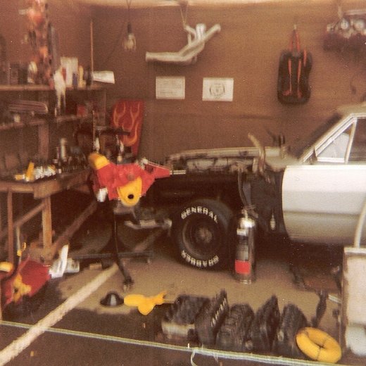 crop-5438729807_fd006970eb_z