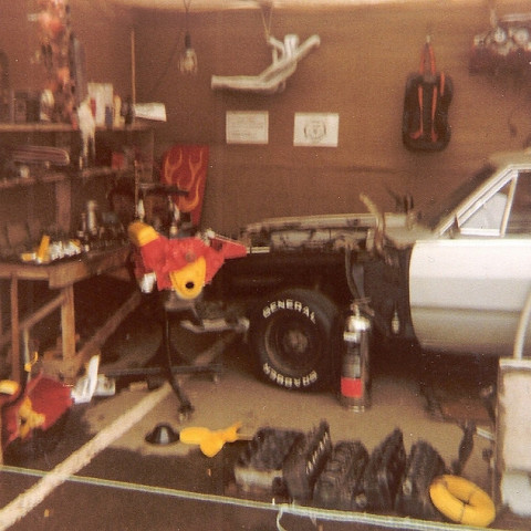 crop-5438729807_fd006970eb_z