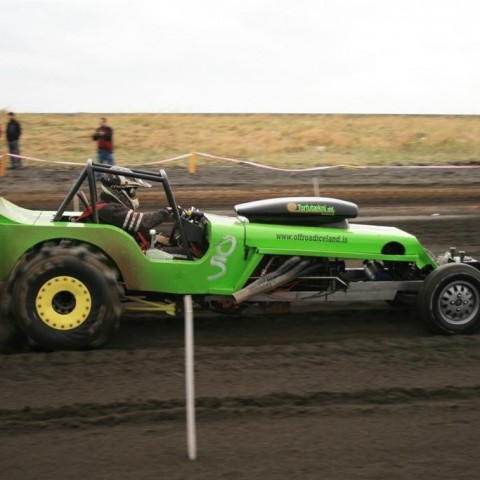 crop-05.09.2009_1061__large_