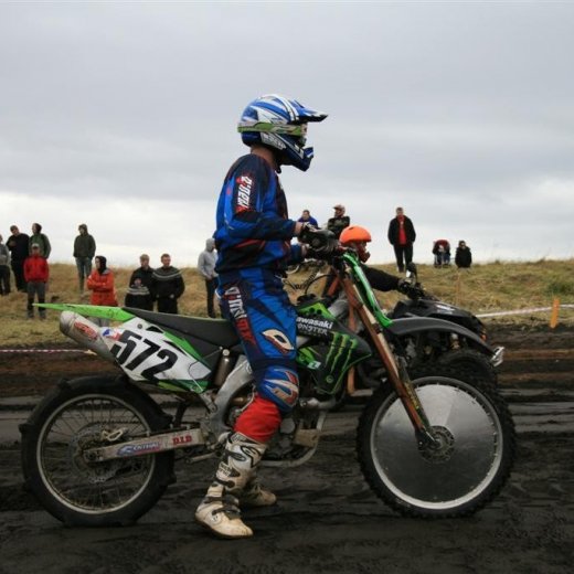 crop-05.09.2009_959__large_