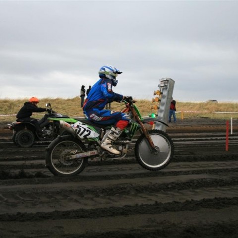 crop-05.09.2009_963__large_