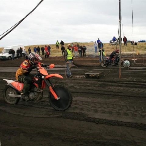 crop-05.09.2009_968__large_