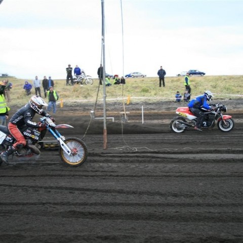 crop-05.09.2009_984__large_