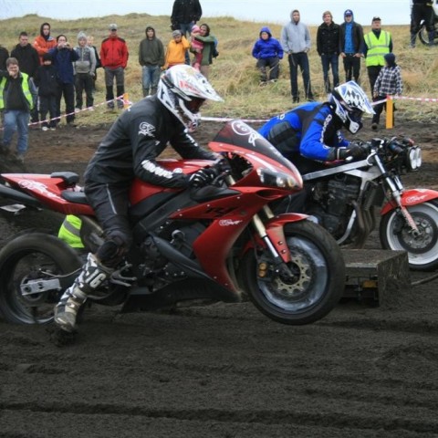 crop-05.09.2009_995__large_