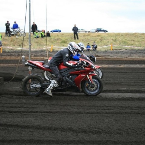 crop-05.09.2009_997__large_