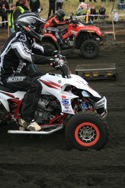 05.09.2009_883__large_