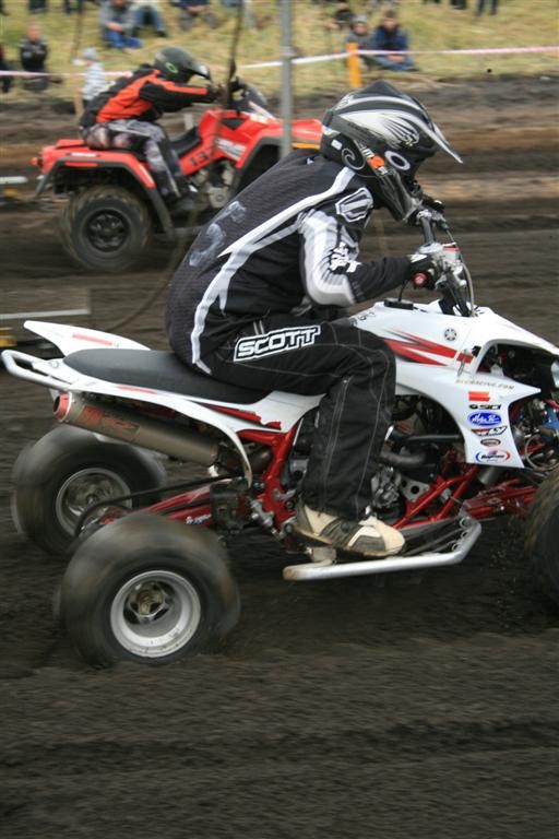 05.09.2009_889__large_