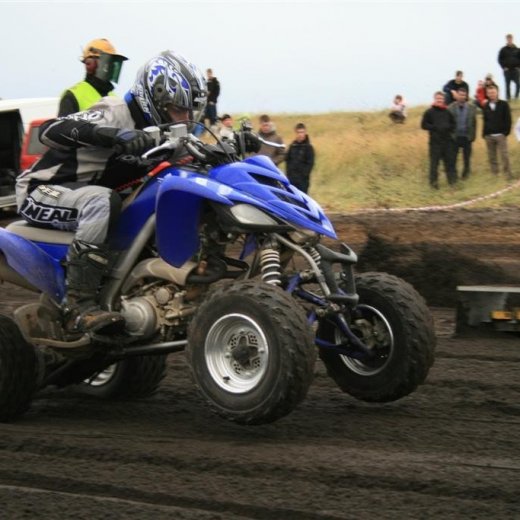 crop-05.09.2009_487__large_