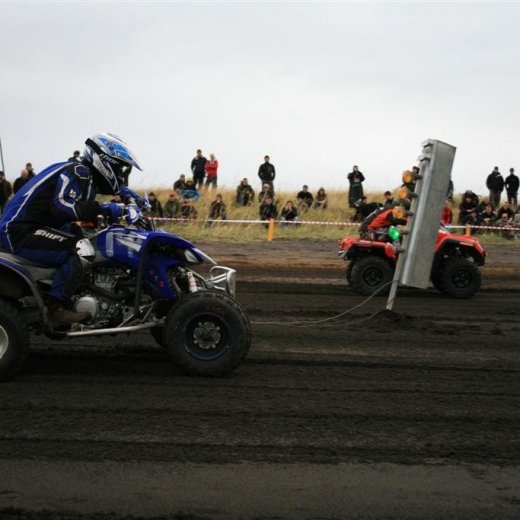 crop-05.09.2009_492__large_