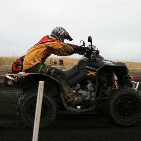 crop-05.09.2009_285__large_