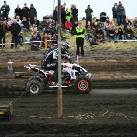 crop-05.09.2009_740__large_