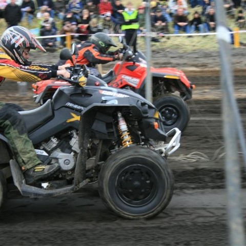 crop-05.09.2009_743__large_