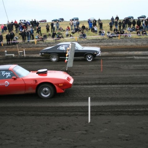 crop-05.09.2009_833__large_