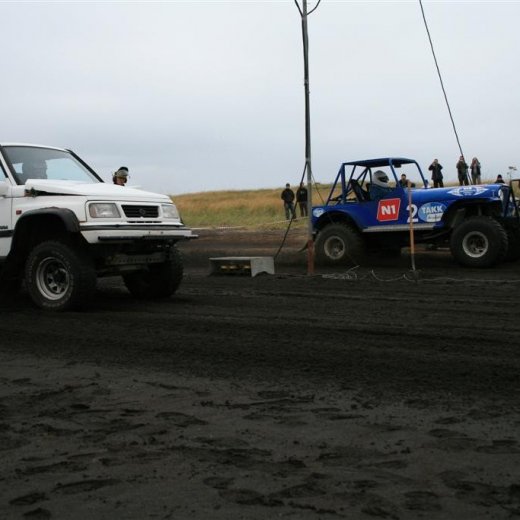 crop-05.09.2009_315__large_