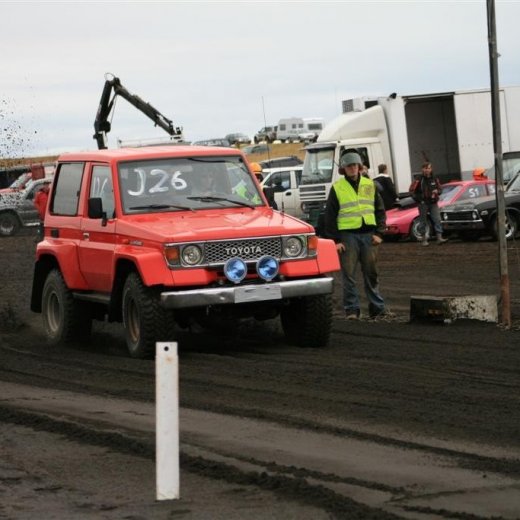 crop-05.09.2009_508__large_