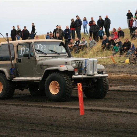 crop-05.09.2009_514__large_