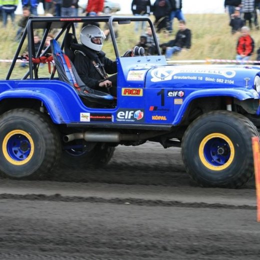 crop-05.09.2009_523__large_