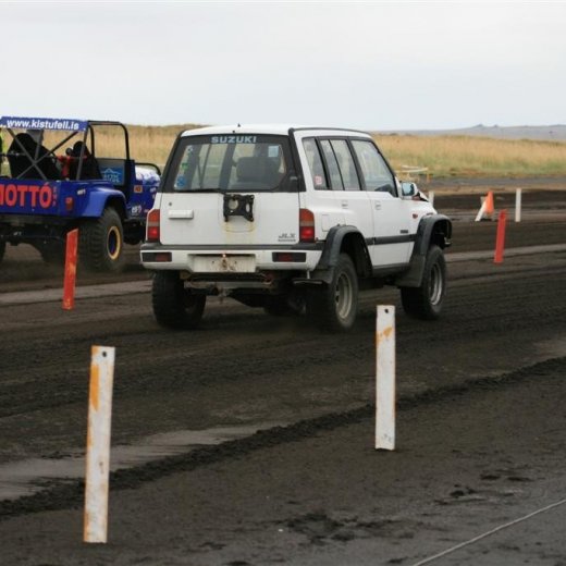 crop-05.09.2009_524__large_