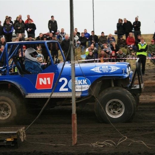 crop-05.09.2009_755__large_