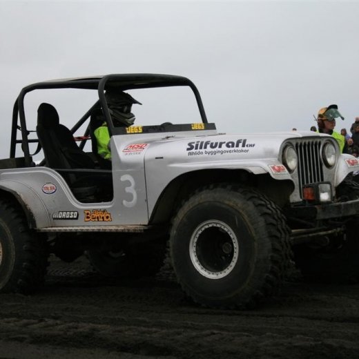 crop-05.09.2009_761__large_