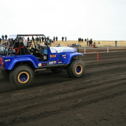 crop-05.09.2009_769__large_