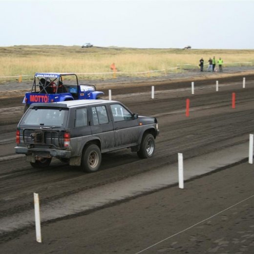 crop-05.09.2009_851__large_