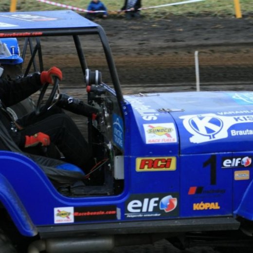 crop-05.09.2009_923__large_