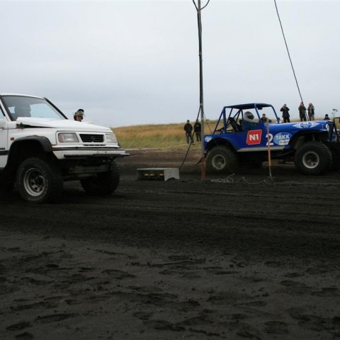 crop-05.09.2009_315__large_