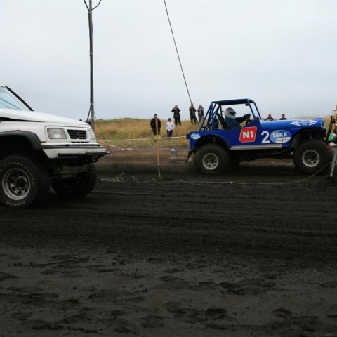 crop-05.09.2009_316__large_