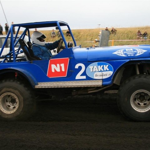 crop-05.09.2009_337__large_