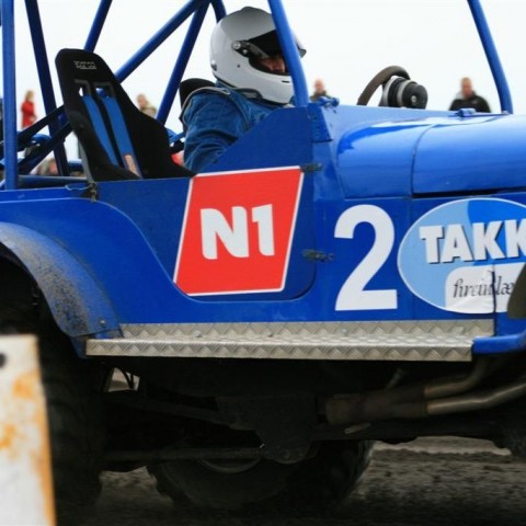 crop-05.09.2009_513__large_