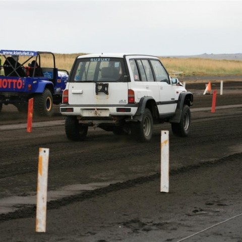 crop-05.09.2009_524__large_