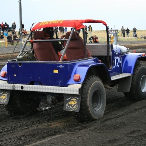 crop-05.09.2009_632__large_