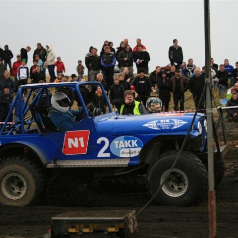 crop-05.09.2009_754__large_