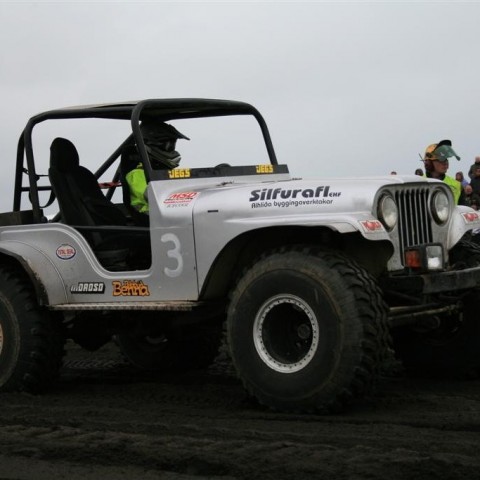 crop-05.09.2009_761__large_