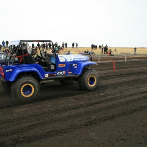 crop-05.09.2009_769__large_