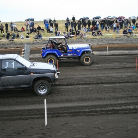 crop-05.09.2009_850__large_